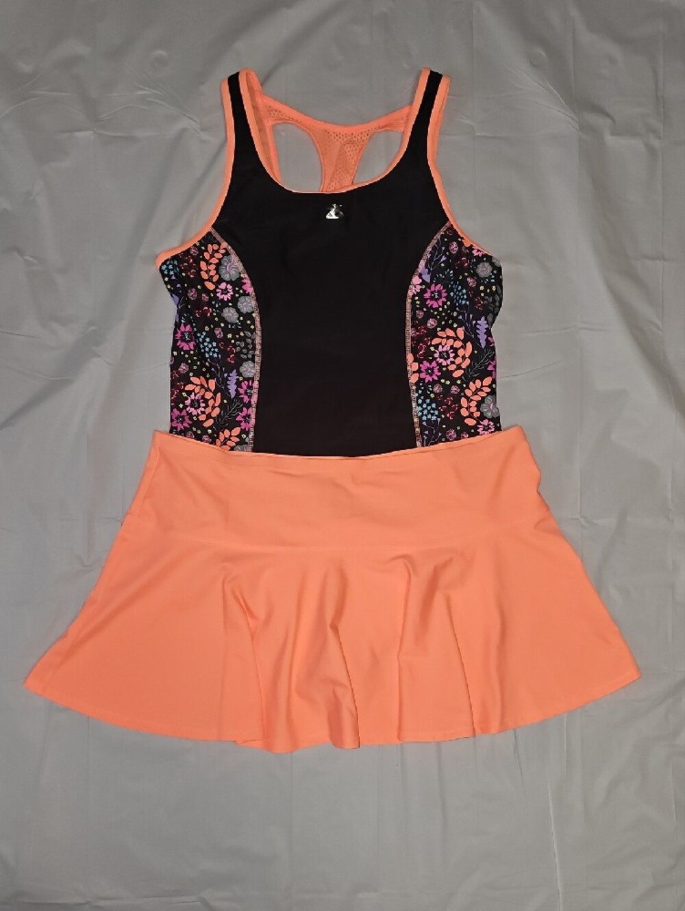 Zero Xposur Swimwear Women’s XXL (20.5) One-Piece Swimsuit with Skirt New